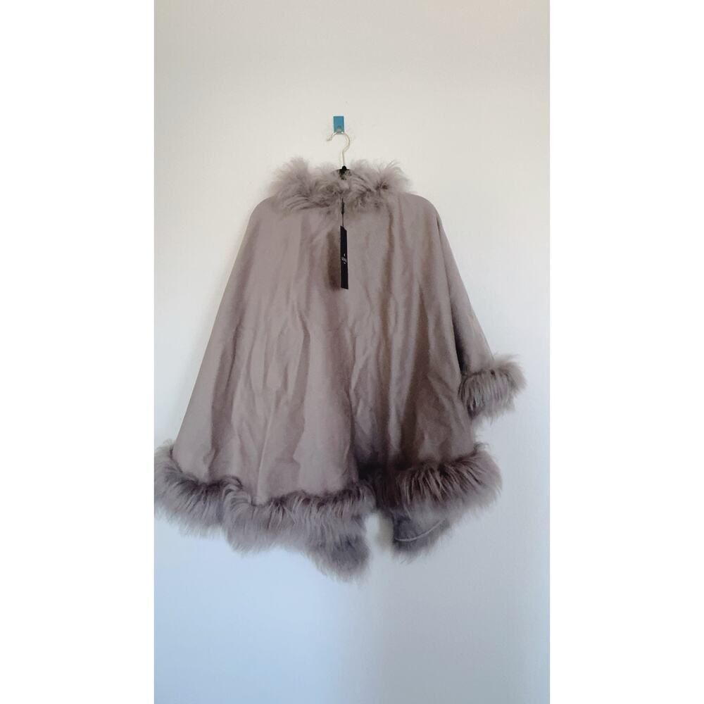 Gorski Montreal CASHMERE & WOOL CAPE WITH TOSCANA SHEARLING LAMB TRIM one size - Picture 5 of 8